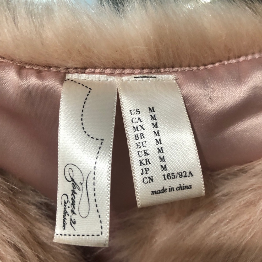 Blush Pink Vest - Picture 5 of 6